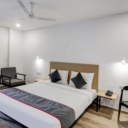 Hotel Super Townhouse Rcc Majestic 397 Lb Nagar Hajdarábád Exteriér fotografie