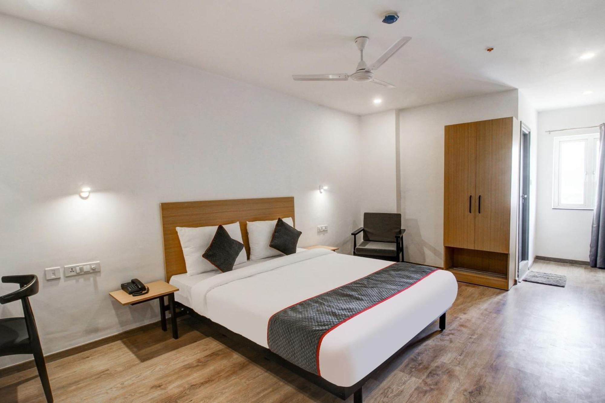 Hotel Super Townhouse Rcc Majestic 397 Lb Nagar Hajdarábád Exteriér fotografie