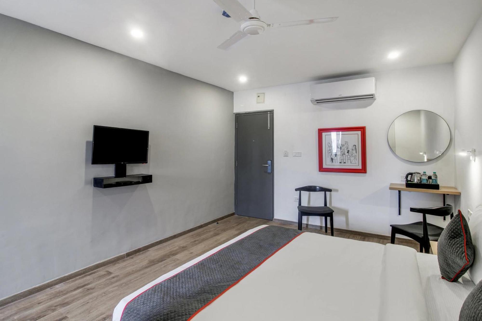 Hotel Super Townhouse Rcc Majestic 397 Lb Nagar Hajdarábád Exteriér fotografie