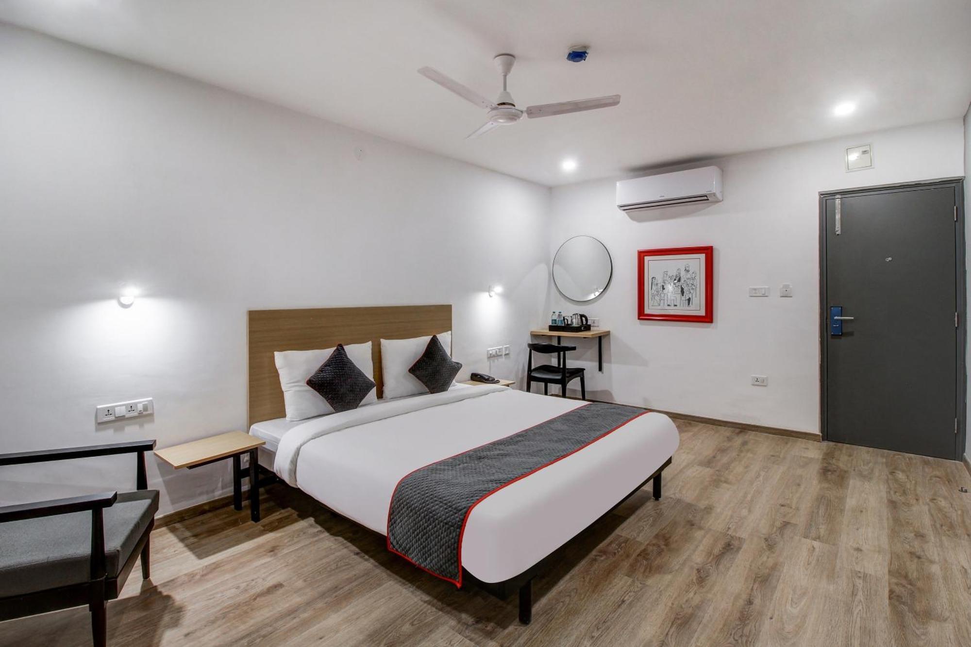 Hotel Super Townhouse Rcc Majestic 397 Lb Nagar Hajdarábád Exteriér fotografie