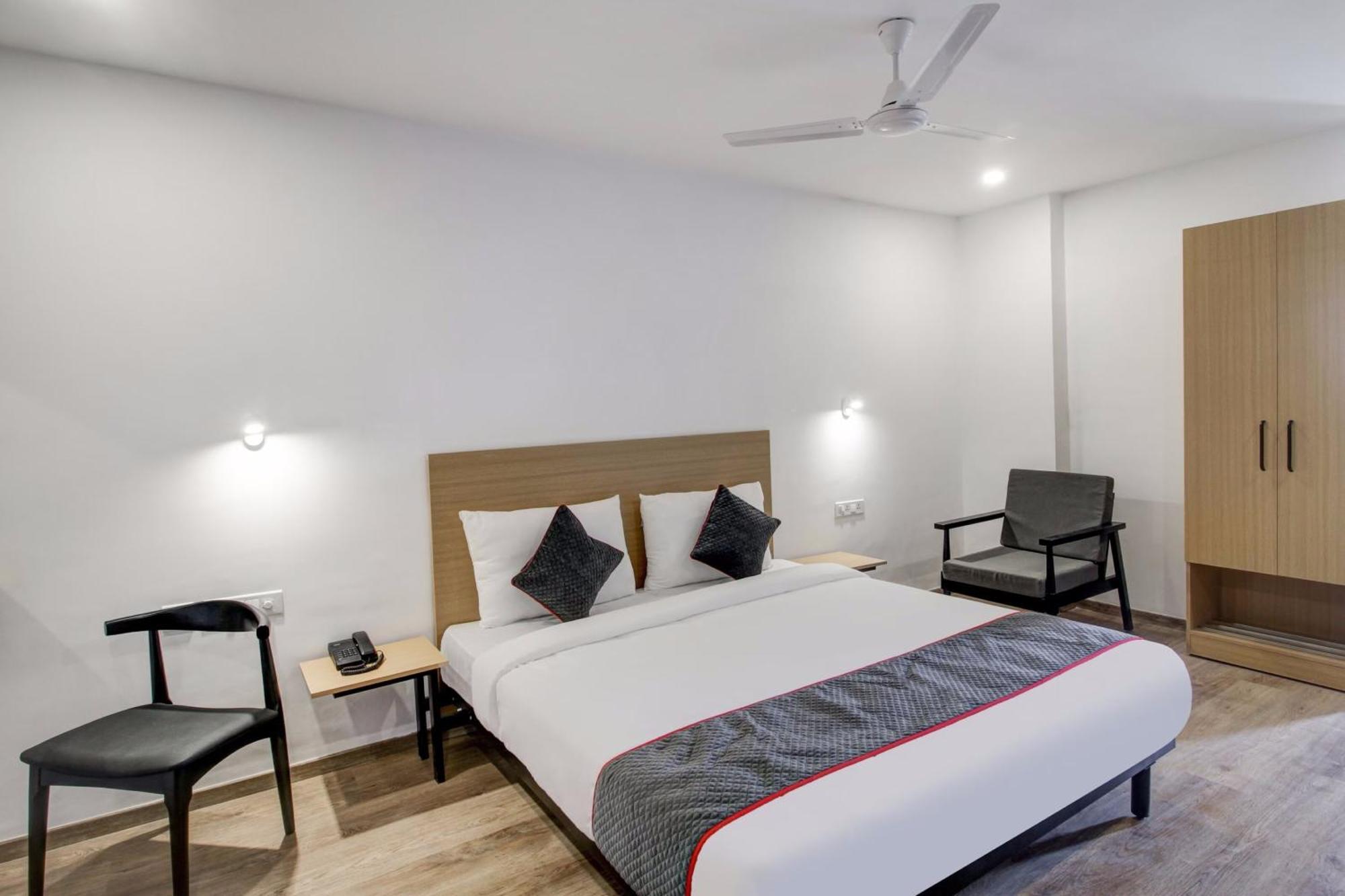 Hotel Super Townhouse Rcc Majestic 397 Lb Nagar Hajdarábád Exteriér fotografie